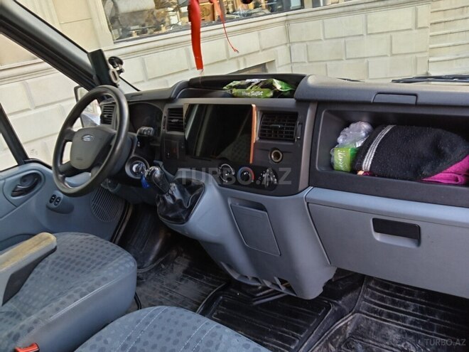 Ford Transit 2008, 184,000 km - 2.2 л - Quba