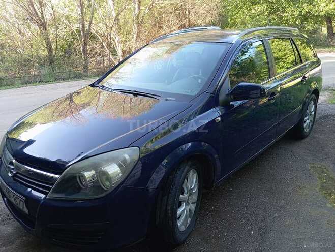 Opel Astra 2006, 248,000 km - 1.3 l - Naxçıvan