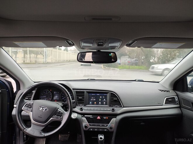 Hyundai Elantra 2017, 25,085 km - 2.0 l - Bakı