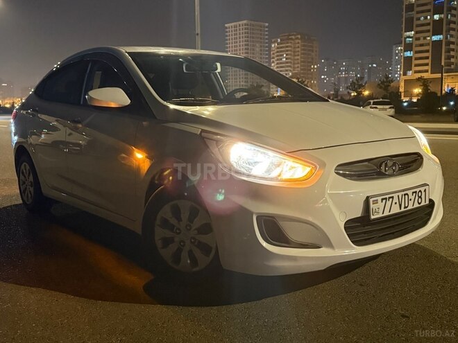 Hyundai Accent 2015, 86,000 km - 1.4 l - Bakı