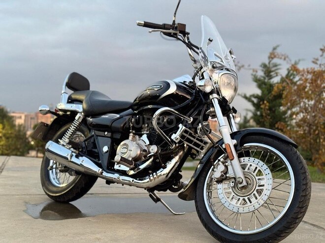 Bajaj Avenger 220 2023, 10,000 km - 0.3 l - Bakı