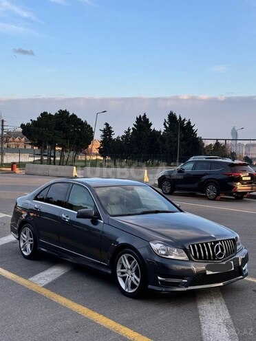 Mercedes C 250 2014, 205,000 km - 1.8 л - Bakı