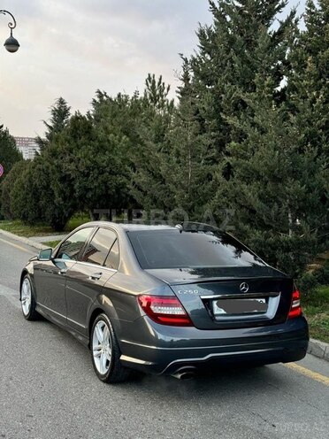 Mercedes C 250 2014, 205,000 km - 1.8 л - Bakı