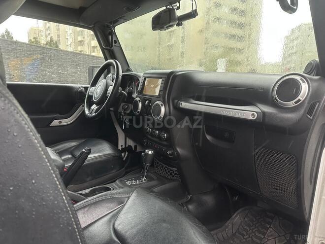 Jeep Wrangler-9