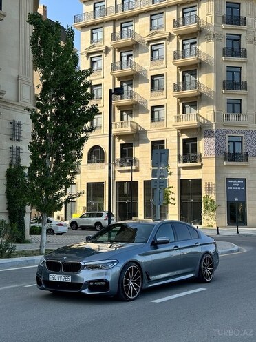 BMW 520-1
