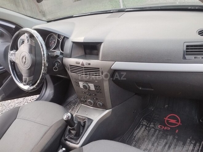 Opel Astra 2006, 281,025 km - 1.3 l - İmişli