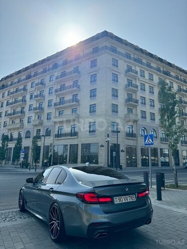 BMW 520-11