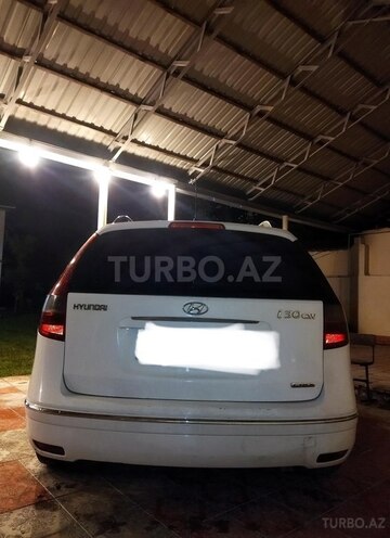 Hyundai i30 2009, 296,000 km - 1.6 l - Qəbələ
