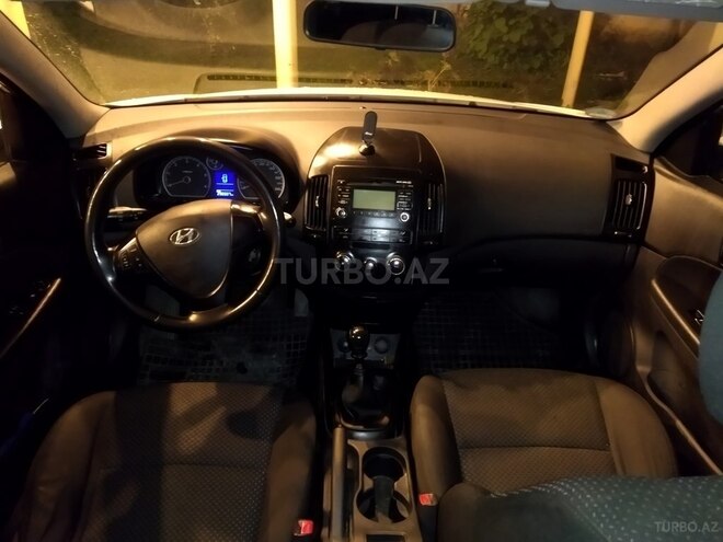 Hyundai i30 2009, 296,000 km - 1.6 l - Qəbələ