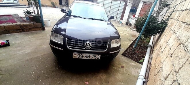 Volkswagen Passat 2004, 268,052 km - 1.8 l - Bakı