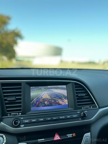 Hyundai Elantra 2017, 124,000 km - 2.0 л - Bakı