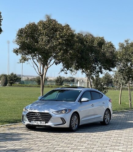 Hyundai Elantra 2017, 124,000 km - 2.0 л - Bakı