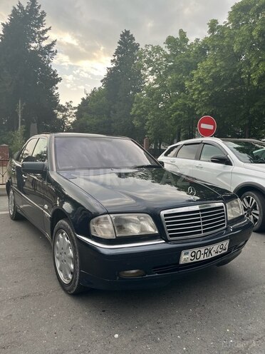 Mercedes C 220 d 1999, 372,411 km - 2.2 l - Bakı