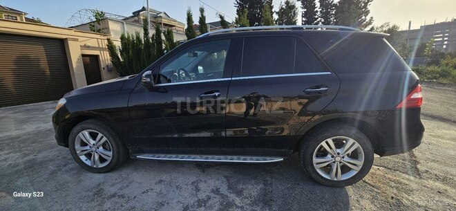 Mercedes ML 250 4MATIC 2015, 329,086 km - 2.2 l - Bakı