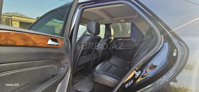 Mercedes ML 250 4MATIC 2015, 329,086 km - 2.2 l - Bakı