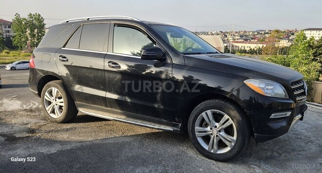 Mercedes ML 250 4MATIC 2015, 329,086 km - 2.2 l - Bakı