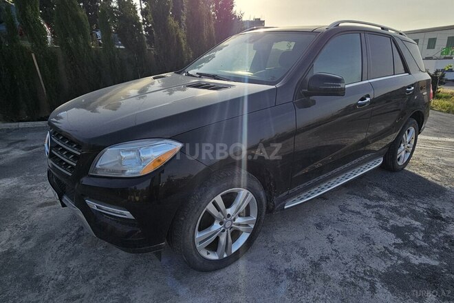 Mercedes ML 250 4MATIC 2015, 329,086 km - 2.2 l - Bakı