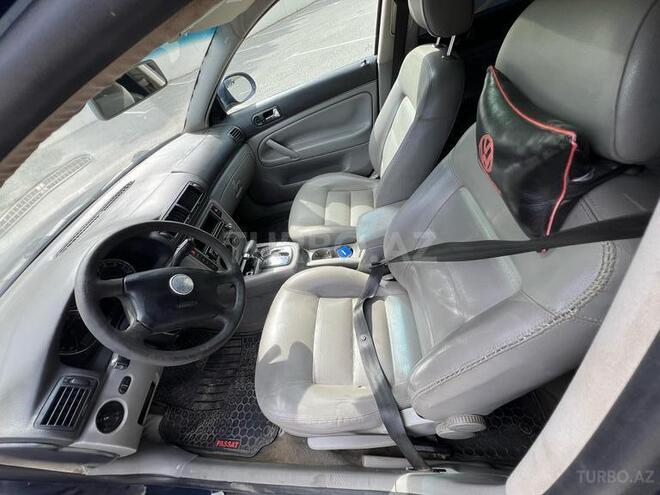 Volkswagen Passat 2004, 300,000 km - 1.8 l - Sumqayıt