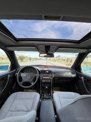 Mercedes C 220 d 1998, 300,000 km - 2.2 л - Yevlax