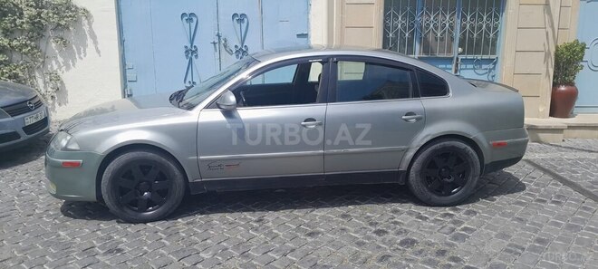 Volkswagen Passat 2004, 350,000 km - 1.8 л - Bakı
