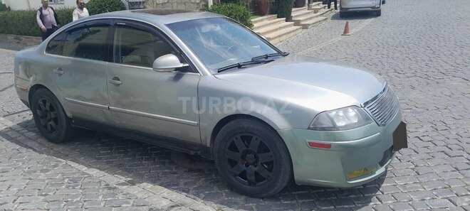 Volkswagen Passat 2004, 350,000 km - 1.8 л - Bakı
