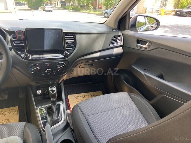 Hyundai Accent 2021, 86,000 km - 1.6 l - Bakı