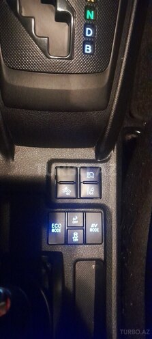 Toyota Corolla Axio 2018, 127,000 km - 1.5 l - Bakı