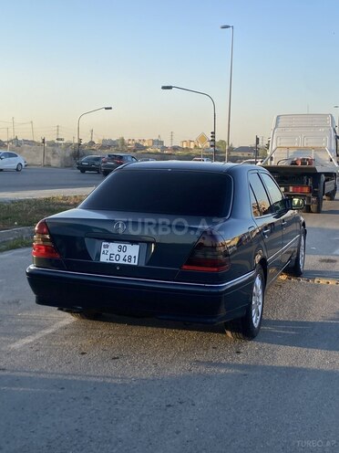 Mercedes C 230 1997, 409,000 km - 2.3 l - Bakı