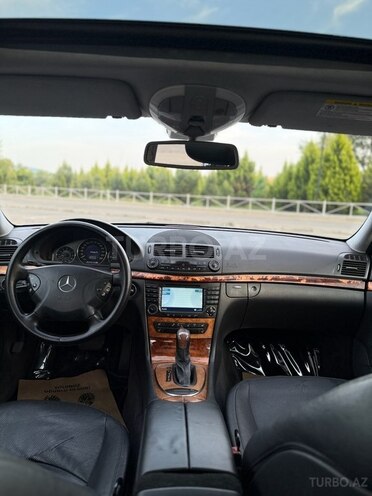 Mercedes E 350 2005, 289,000 km - 3.5 l - Şəki