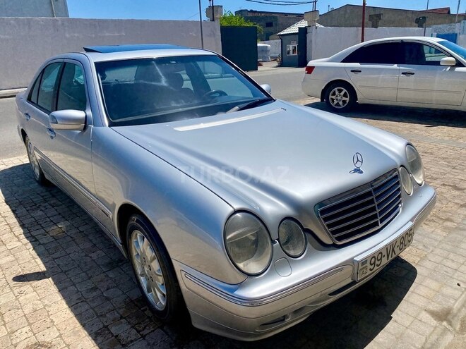 Mercedes E 240 2001, 350,000 km - 2.4 l - Bakı