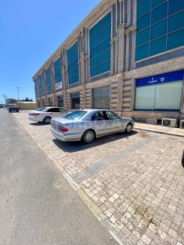 Mercedes E 240 2001, 350,000 km - 2.4 l - Bakı