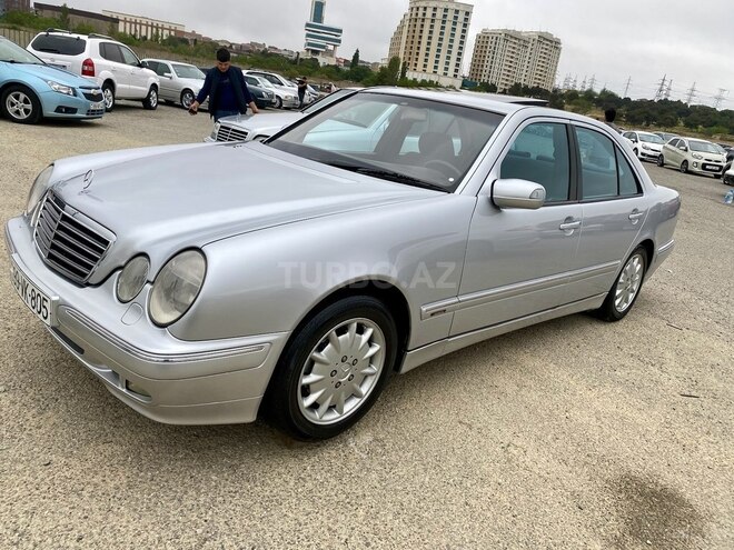 Mercedes E 240 2001, 350,000 km - 2.4 l - Bakı