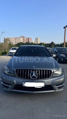 Mercedes C 250 2013, 196,500 km - 1.8 л - Bakı