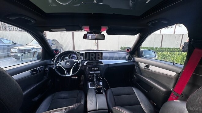Mercedes C 250 2013, 196,500 km - 1.8 л - Bakı