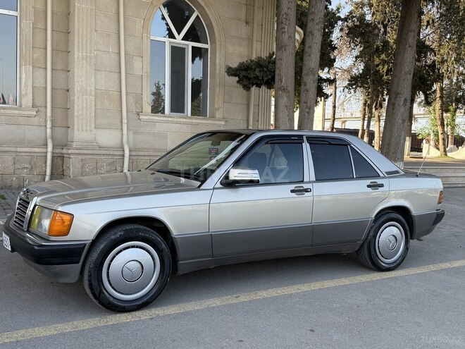 Mercedes 190 1991, 463,000 km - 2.0 l - İmişli
