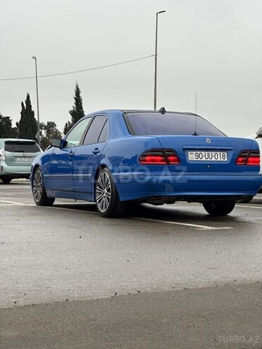 Mercedes E 220 d 2001, 470,000 km - 2.2 l - Bakı