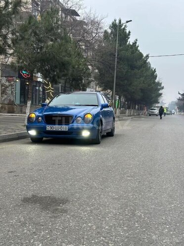 Mercedes E 220 d 2001, 470,000 km - 2.2 l - Bakı