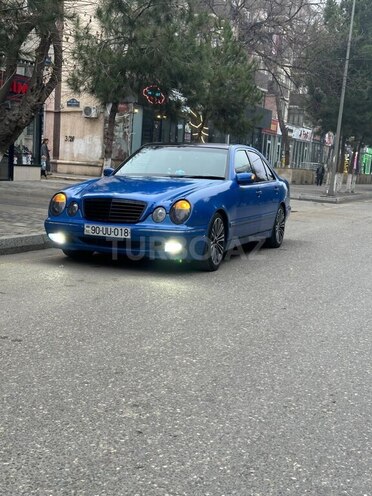 Mercedes E 220 d 2001, 470,000 km - 2.2 l - Bakı