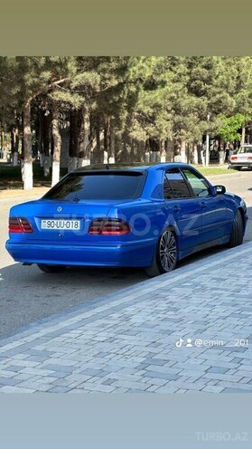 Mercedes E 220 d 2001, 470,000 km - 2.2 l - Bakı