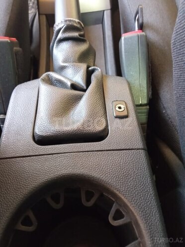 Opel Astra 2008, 220,000 km - 1.4 l - Gəncə