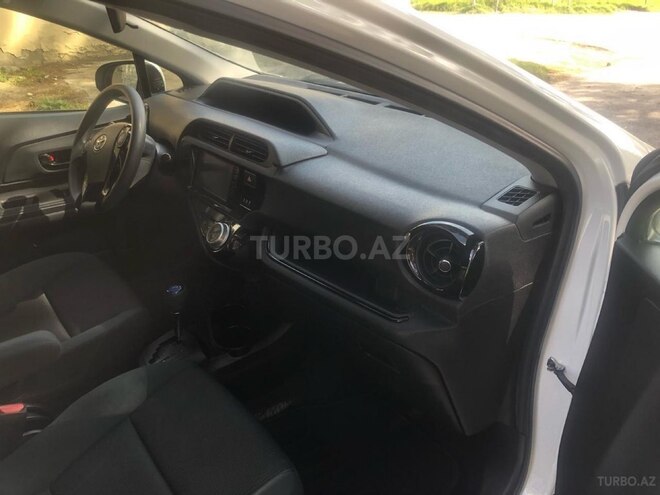 Toyota Aqua 2016, 138,000 km - 1.5 l - Bakı