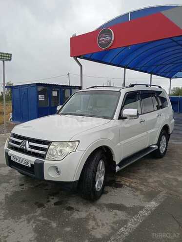 Mitsubishi Pajero 2007, 245,000 km - 3.0 l - Gəncə