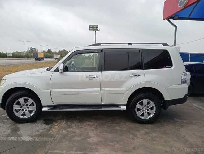 Mitsubishi Pajero 2007, 245,000 km - 3.0 l - Gəncə