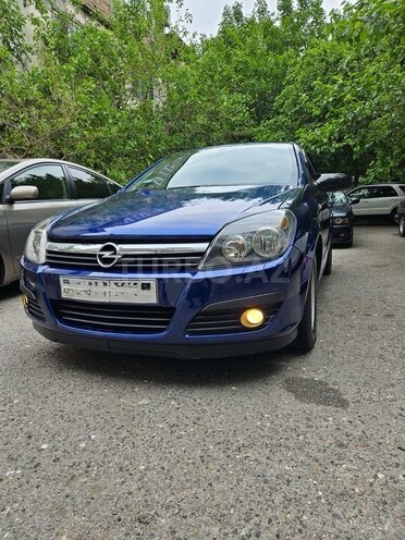 Opel Astra 2005, 244,000 km - 1.4 l - Beyləqan