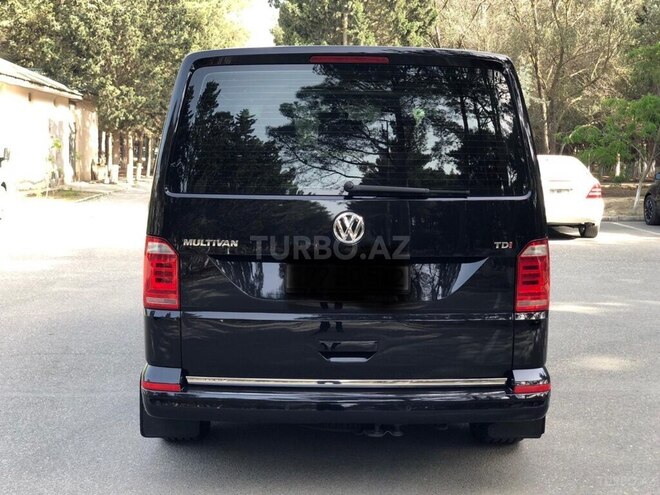 Volkswagen Multivan 2017, 285,000 km - 2.0 l - Sumqayıt