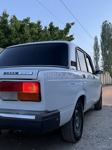 LADA (VAZ) 2107 2000, 72,000 km - 1.5 l - Şabran