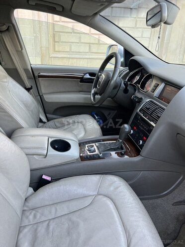 Audi Q7 2007, 137,000 km - 4.2 l - Bakı