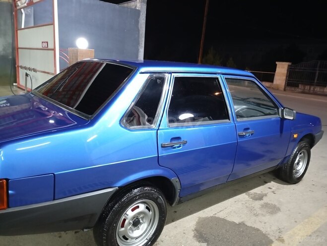 LADA (VAZ) 21099 2000, 300,000 km - 1.5 l - Gəncə
