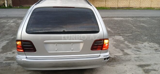 Mercedes E 220 d 2000, 250,000 km - 2.2 l - Bakı