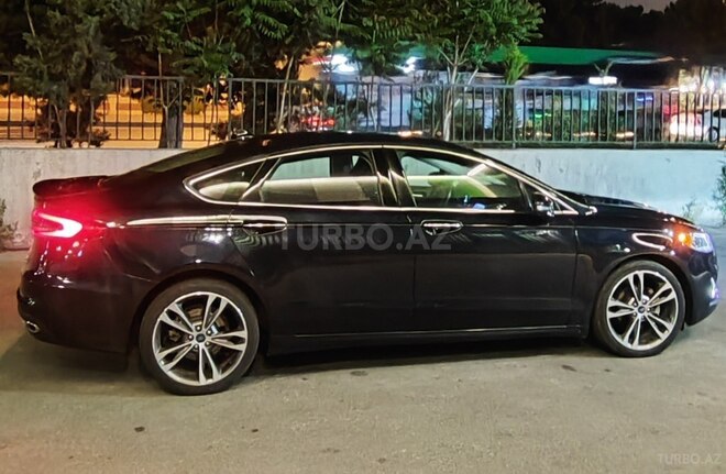 Ford Fusion (North America) 2020, 135,000 km - 2.0 л - Bakı